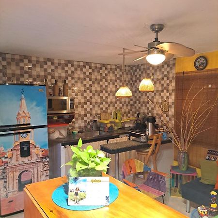 Hostel Shalom Adonai Cartagena Eksteriør bilde