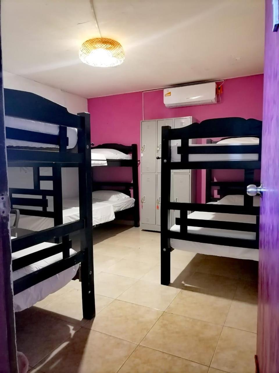 Hostel Shalom Adonai Cartagena Eksteriør bilde