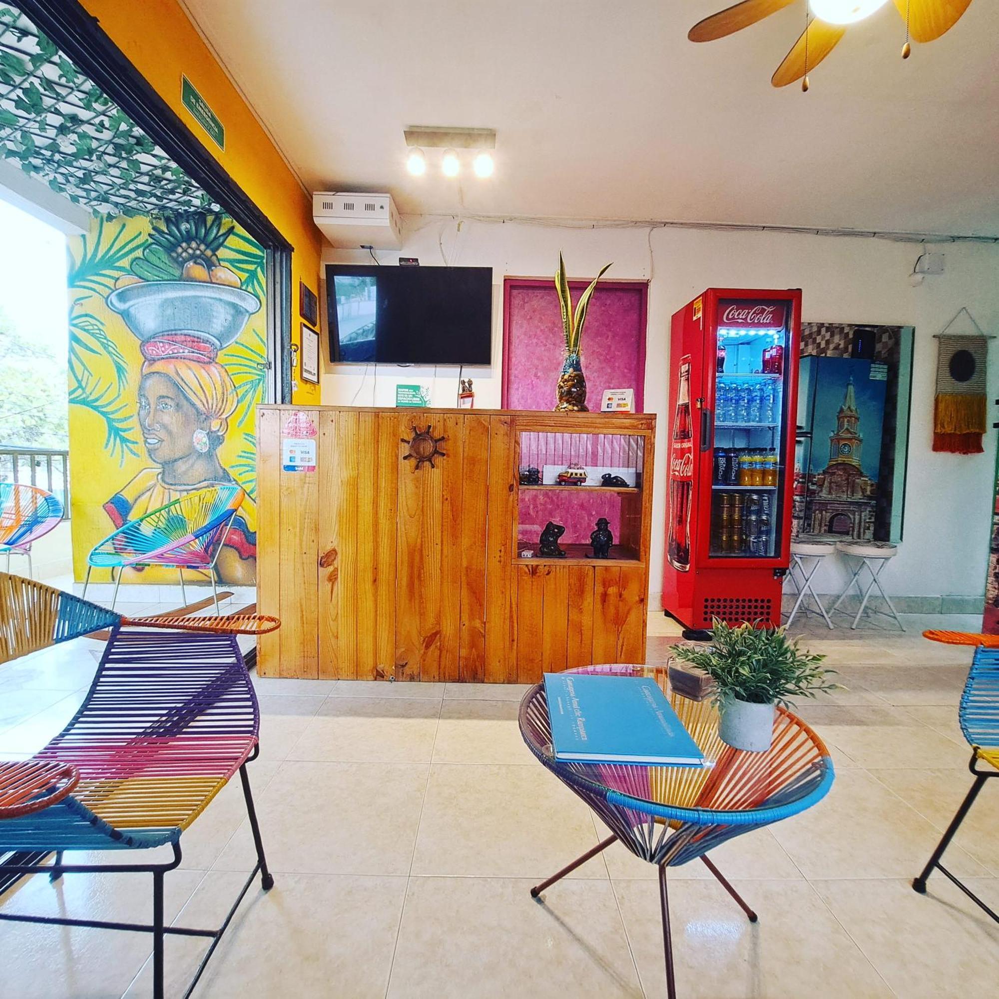 Hostel Shalom Adonai Cartagena Eksteriør bilde