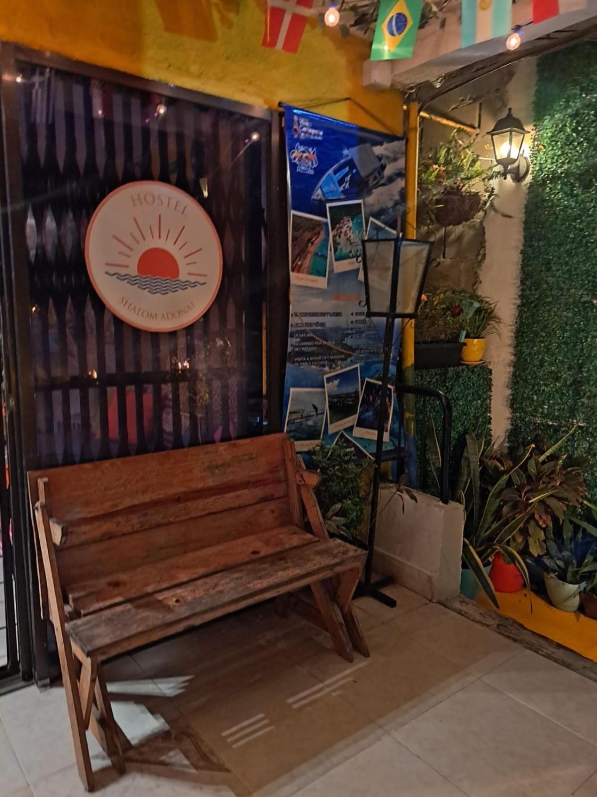 Hostel Shalom Adonai Cartagena Eksteriør bilde