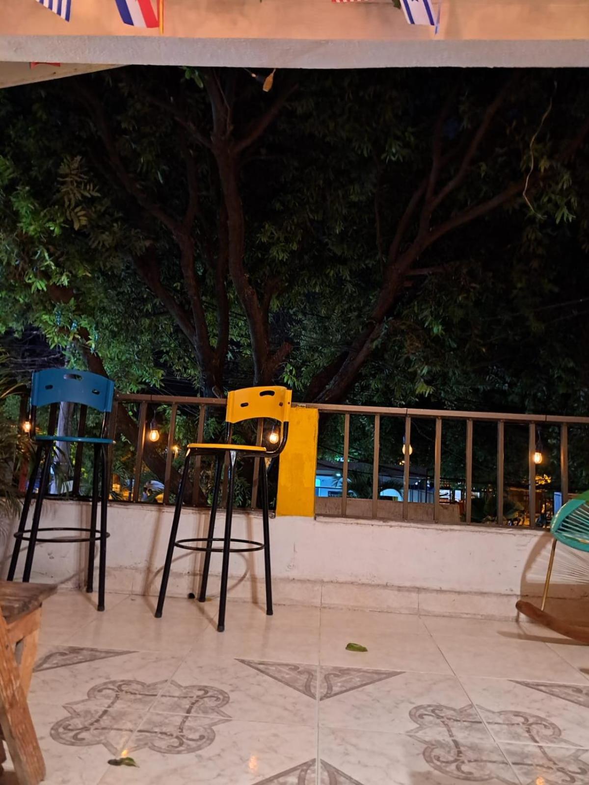 Hostel Shalom Adonai Cartagena Eksteriør bilde