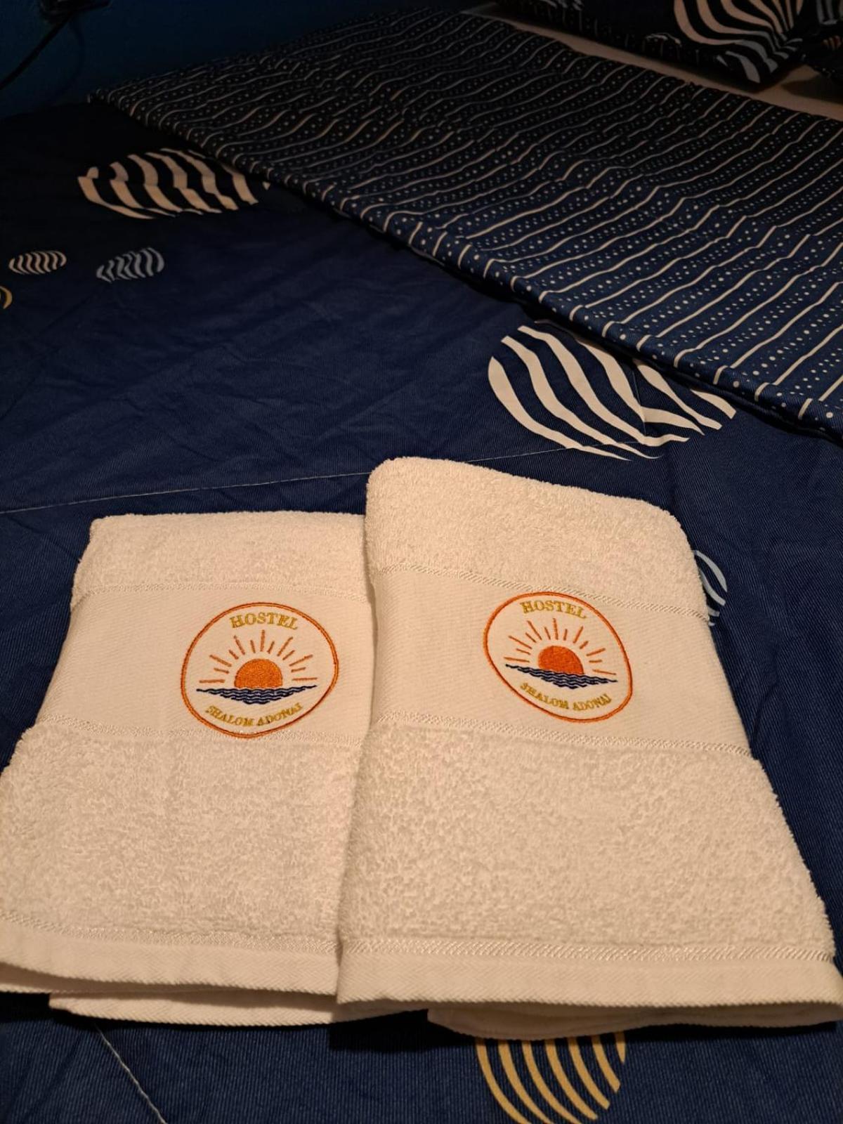 Hostel Shalom Adonai Cartagena Eksteriør bilde